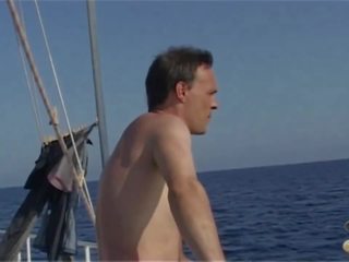 Kapal laut kapten gundukan-gundukan anal dan vagina 4 hotties