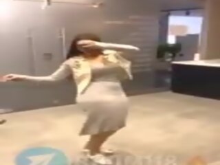 Egiptietiškas šokis: nemokamai nemokamai xnxc suaugusieji klipas klipas 7d