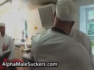 Út ki kemény homoszexuális baszás és szopás felnőtt videó 65 által alphamalesuckers